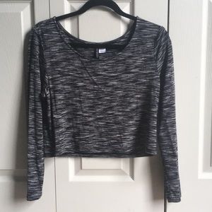 Long sleeved Crop top!